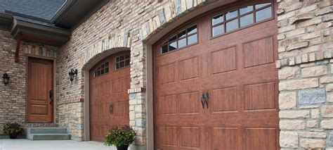 Raynor garage door - Raynor Door Authority specializes in garage door repair and installation for residential, commercial & industrial properties across the US & Canada. (260) 471-5200 ftwayneservice@raynordoorauthority.com 